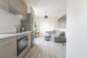 Quiet cosy and bright apartment with Terrace